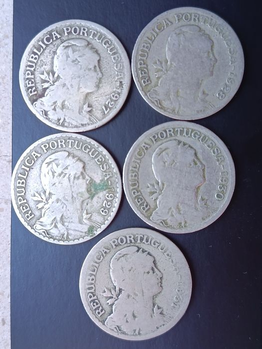 Moedas de 1 Escudo 1927, 28,29,30 e 31..
