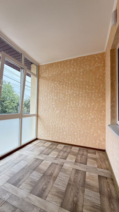 Таун з ремонтом та меблями, без комісії! Топ локація, поруч ВСЕ!