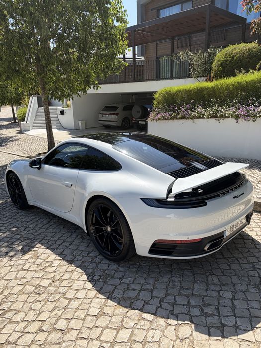 Porsche carrera 992