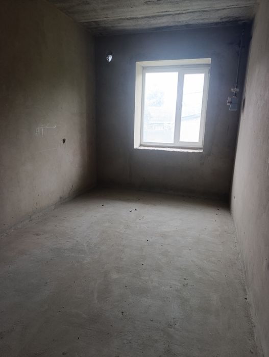 Квартира 41,9м2 1й поверх під бізнес