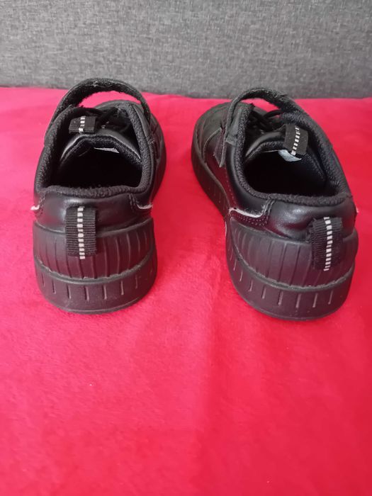 Buty chłopięce rozm. 28