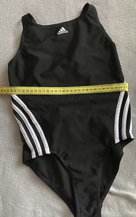 Купальник фірми adidas