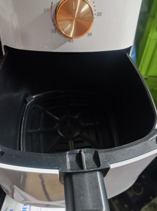 Air frayer fritadeira sem óleo nova