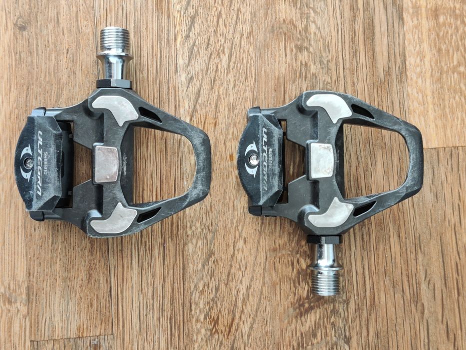 Pedais Shimano PD-R8000

Pedais em ótimo estado