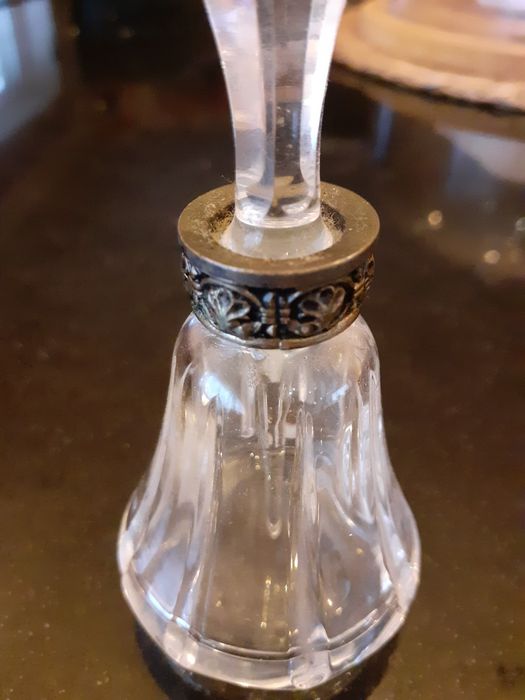 Frasco de perfume vintage