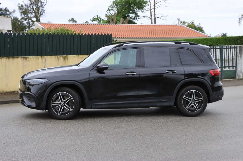 Mercedes-Benz EQB 250+ AMG
