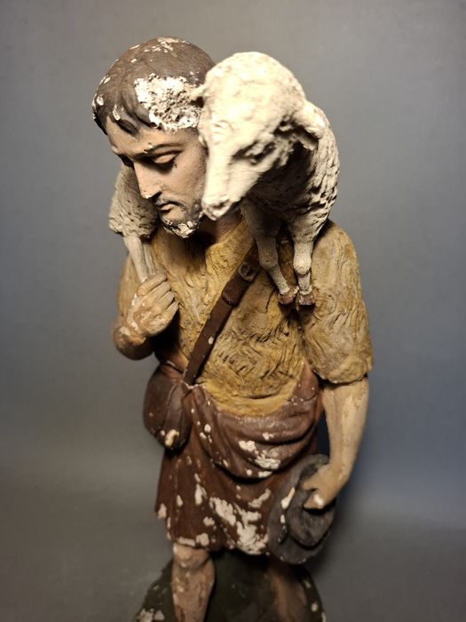 Figura gipsowa pasterz stajenka 1908r 39cm