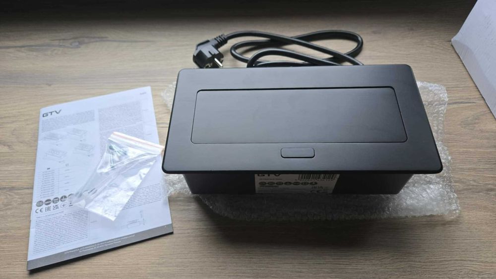 Gniazdo meblowe przedłużacz blatowy GTV SOFT 3x gniazdo - 2 sztuki