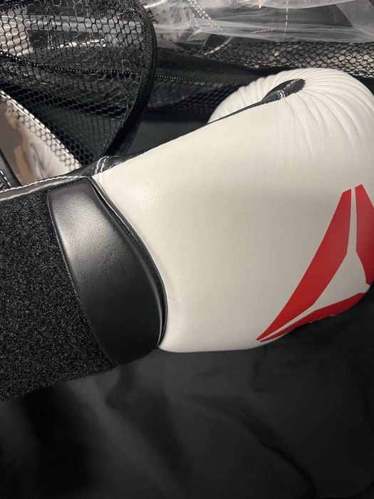 боксерські рукавички Reebok Combat  14Oz