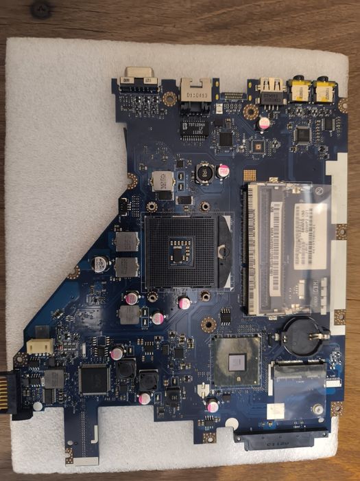 Acer Emahines e442/e729z