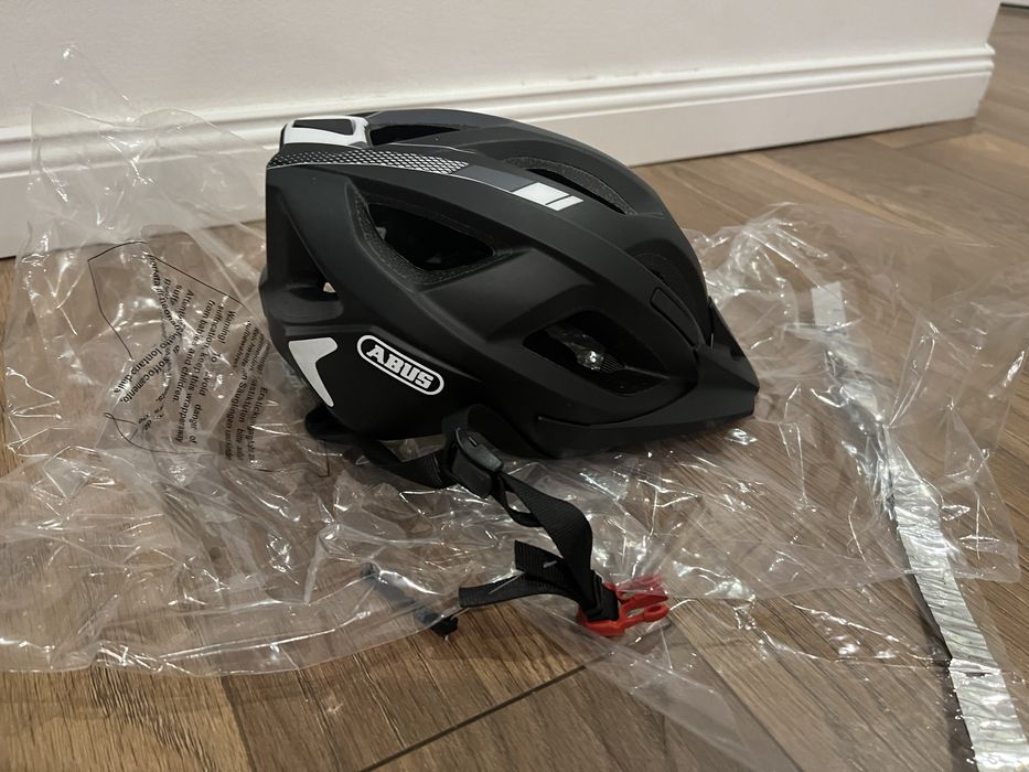 Kask rowerowy ABUS Aduro 2.0 Czarny rozm 51-55cm
