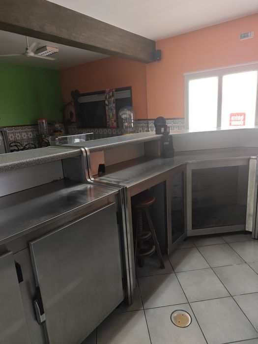 Balcões Refrigerados para Café – Oportunidade