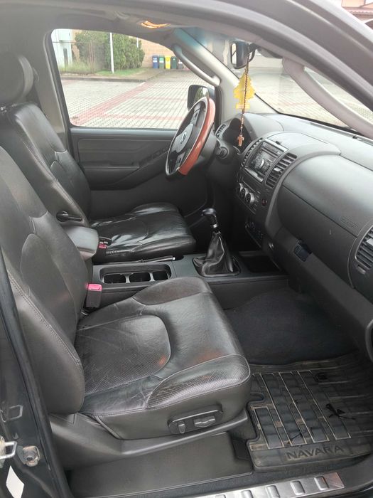 Nissan Navara 2.5