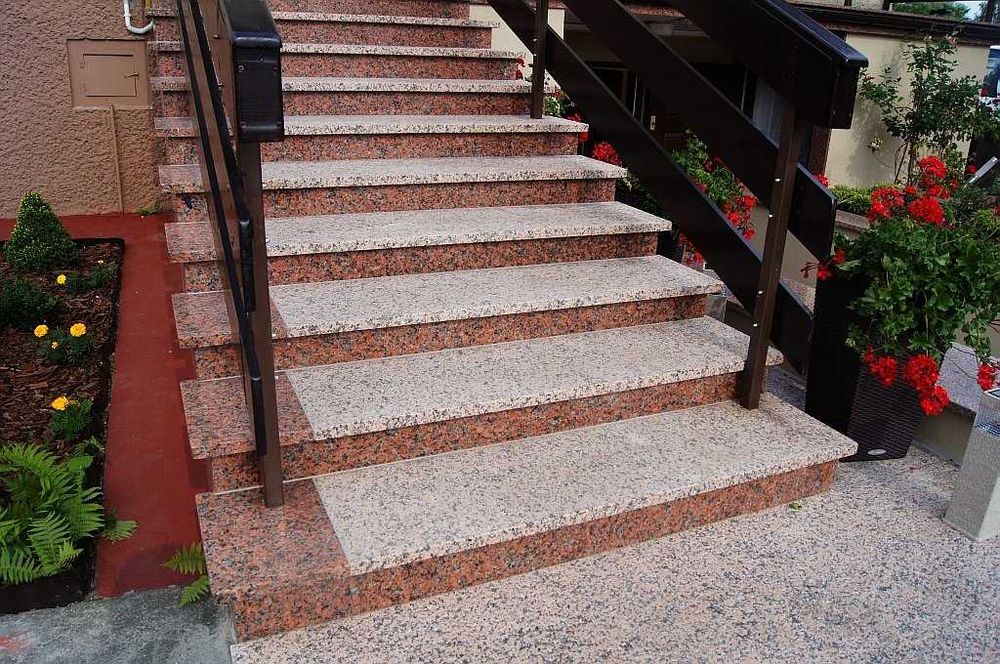 Schody Stopień + Podstopień Granit Czerwony Maple Red 150x33x2