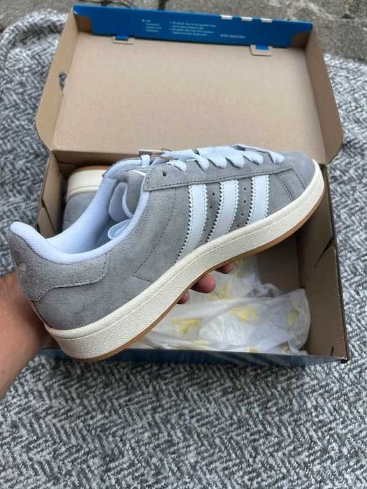Adidas Campus 00s R.41