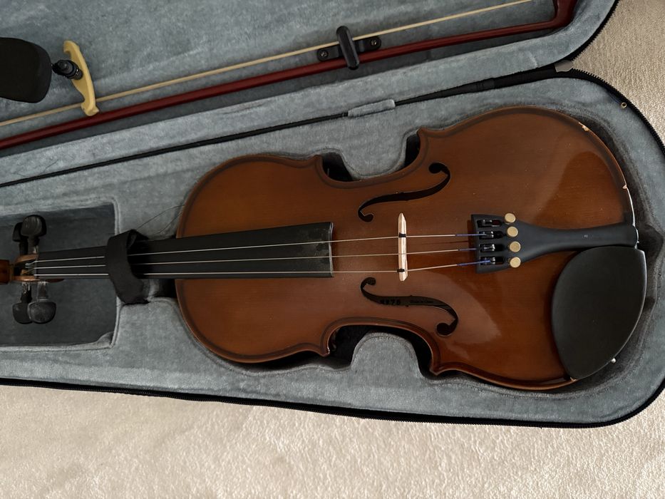 Violino 3/4 completo com almofada e arco