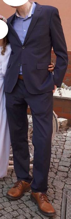 Granatowy elegancki garnitur slim fit w delikatny prążek 40% wełna 182/96 S PAWO TAPAS