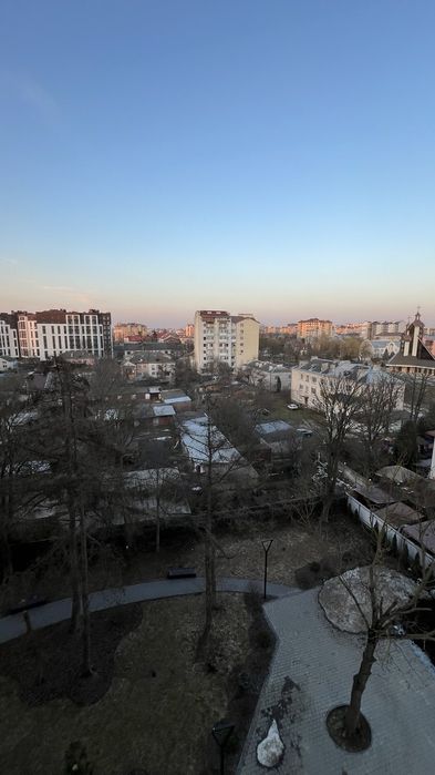 Квартира 2 кімнатна біля озера ЖК манхетин