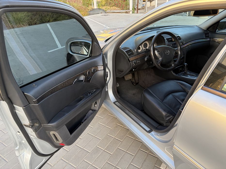 Mercedes-benz E350 W211 4matic 2005 рік
