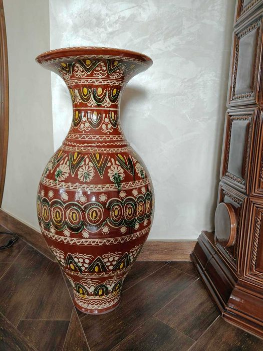 Керамічна унікальна ваза Косівської майстрині Козак Ірини ( Орисі).