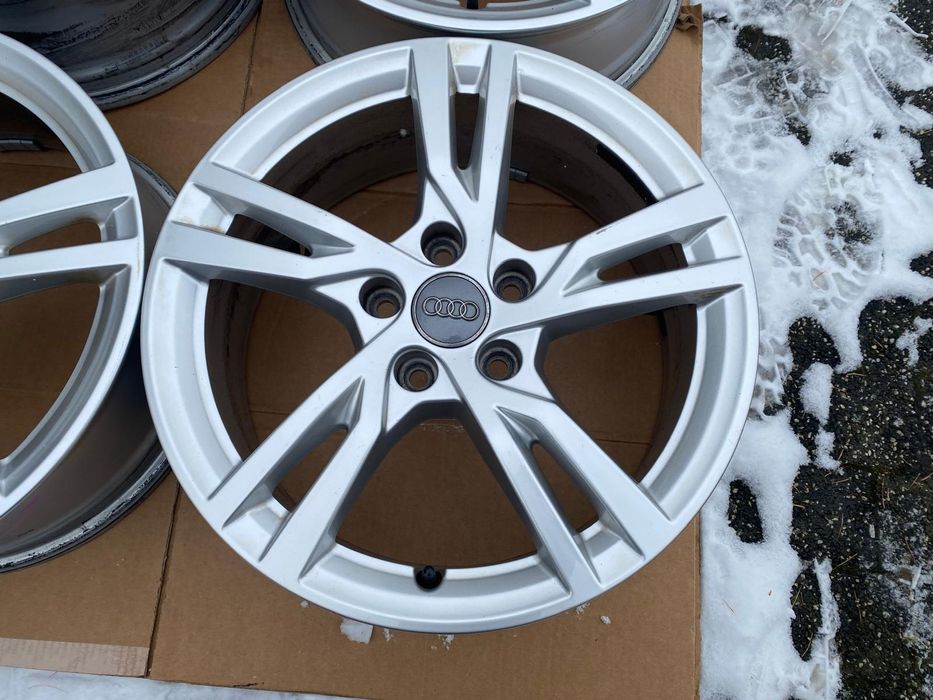 17" Audi oryginal 5x112 6,5j et43 A3 A4 A6 Q3  idealny Stan /VW Skoda