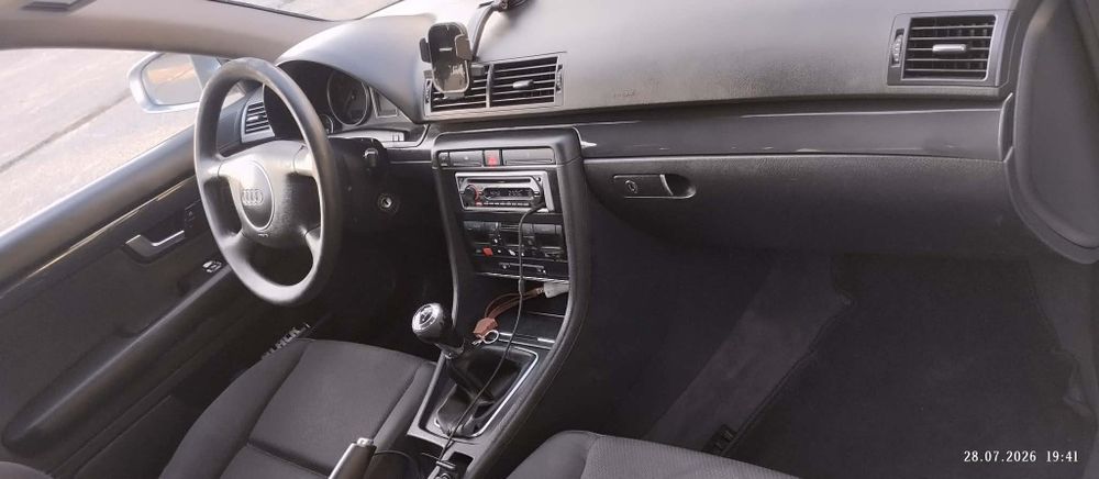 Audi A4 B6 1.6 benzyna