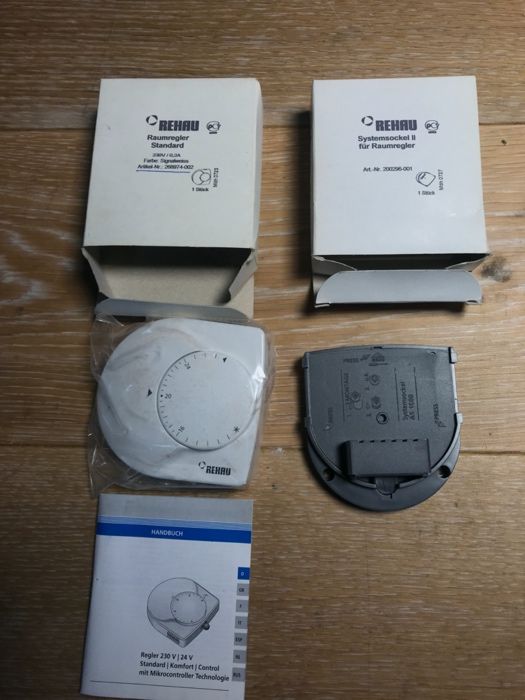 Датчик температуры помещения - REHAU - для теплых полов