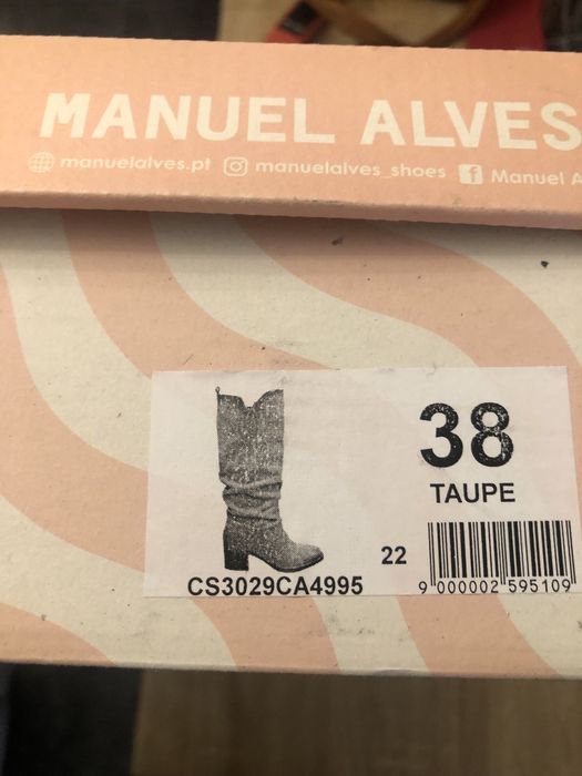 Botas de Camurça Manuel Alves Novas