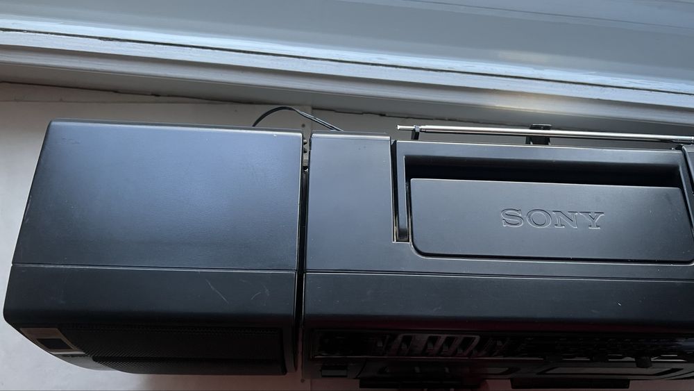Кассетный магнитофон Sony CFS-W420L