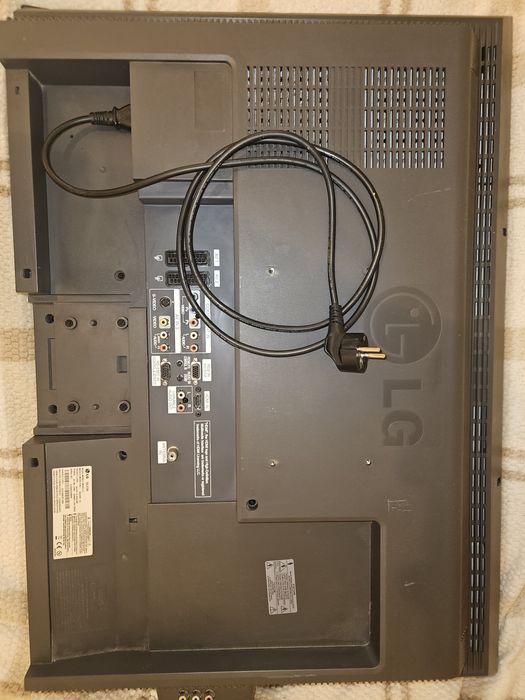 Telewizor LG 32LE2R, TV (Samsung, Philips,  Panasonic,  LG)