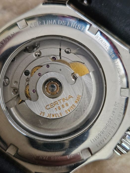 Na sprzedaż Certina Ds First
