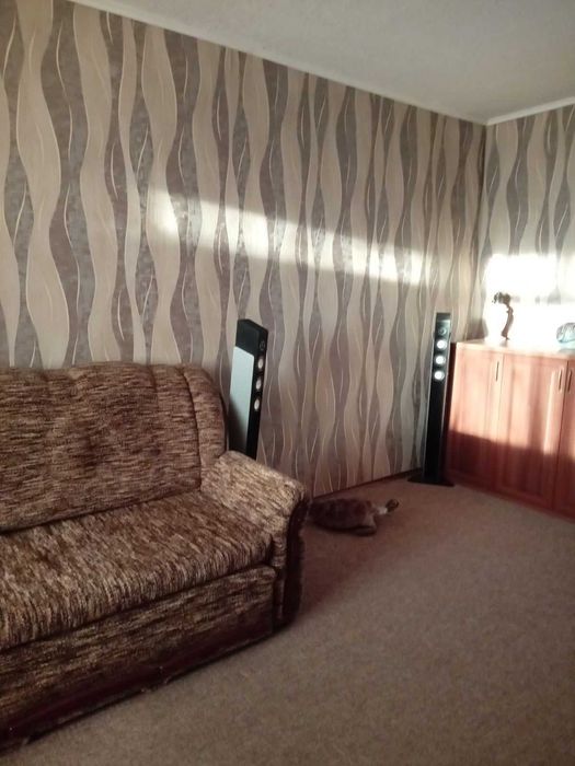 Продам 2-х комн. квартиру улучшенной планировки