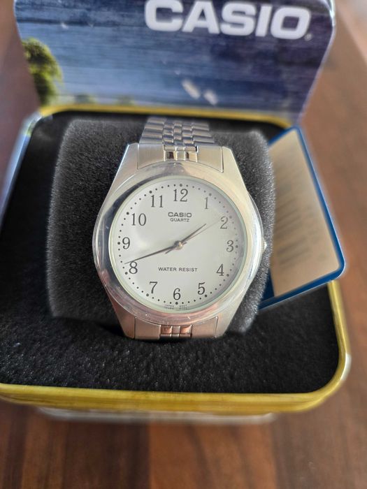 Zegarek kwarcowy na bransolecie Casio MTP-1129A Nowy