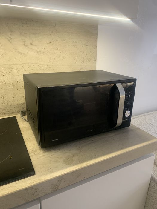 Микроволновая печь Samsung MS23F301