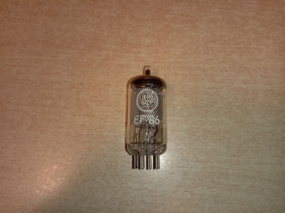 Lampa ef86 Valvo