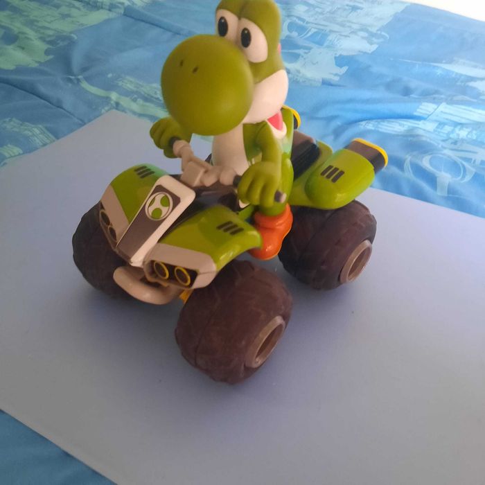 Mario Kart - Yoshi no Quadriciclo