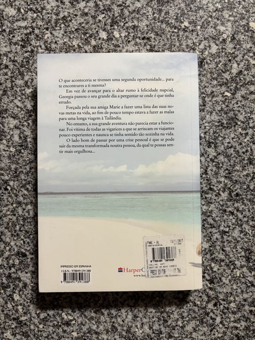 Livro Destino: um novo começo Katy Colins