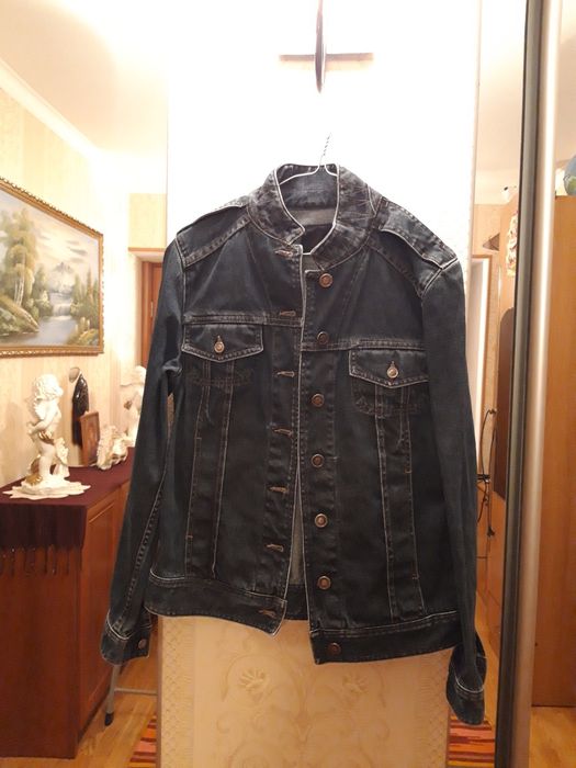 Женские  демисезонные куртки .