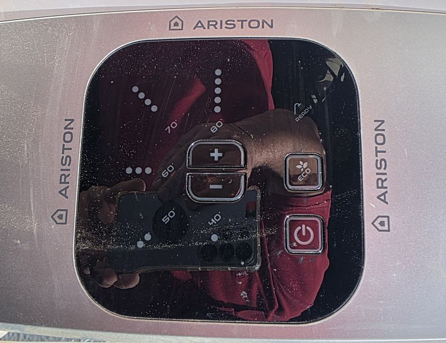 Ariston Velis 100lts avariado