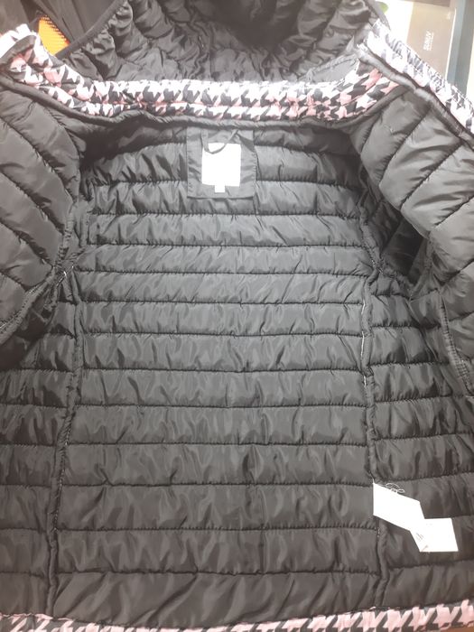 Куртка демісезонна на дівчинку