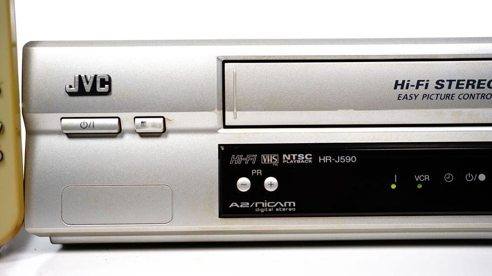 Magnetowid VCR JVC HR-J590 Hi-Fi Stereo 6-głowicowy LP/SP