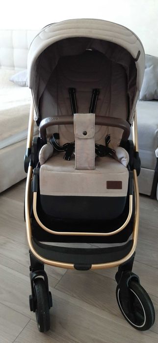 Коляска вживана Carrello Epica