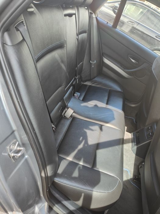 Bancos traseiros da BMW e91 pack m em pele