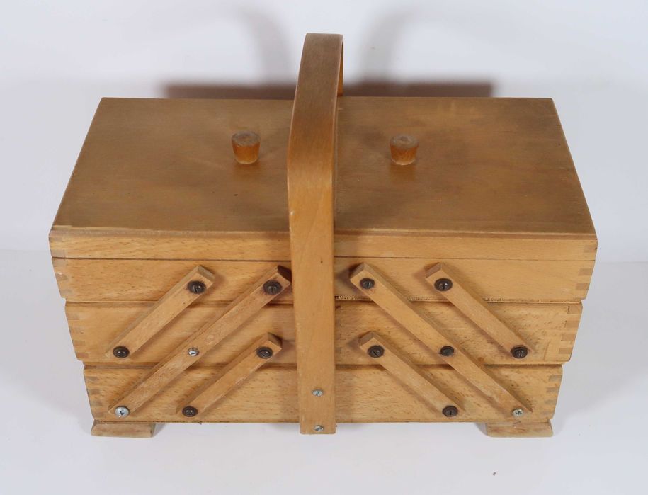 Caixa de costura Vintage (Ref. 13)