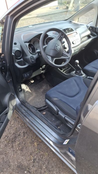 Honda Jazz 12r po kolizji
