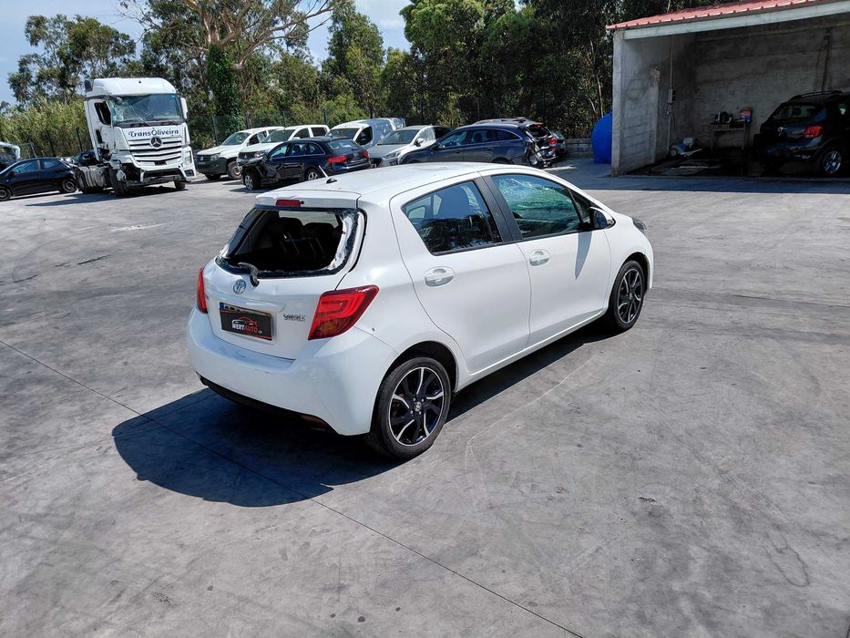 Toyota Yaris 1.4D, 2015 Nacional 104000km