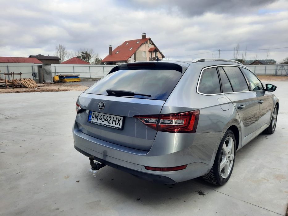 Продам Skoda Superb 2016 року