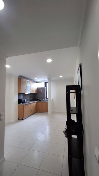 Alugo apartamento T1+1