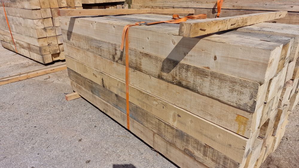 Vigas casquinha 5.10x18x18 e 2.50x18x18 podemos cortar a sua medida