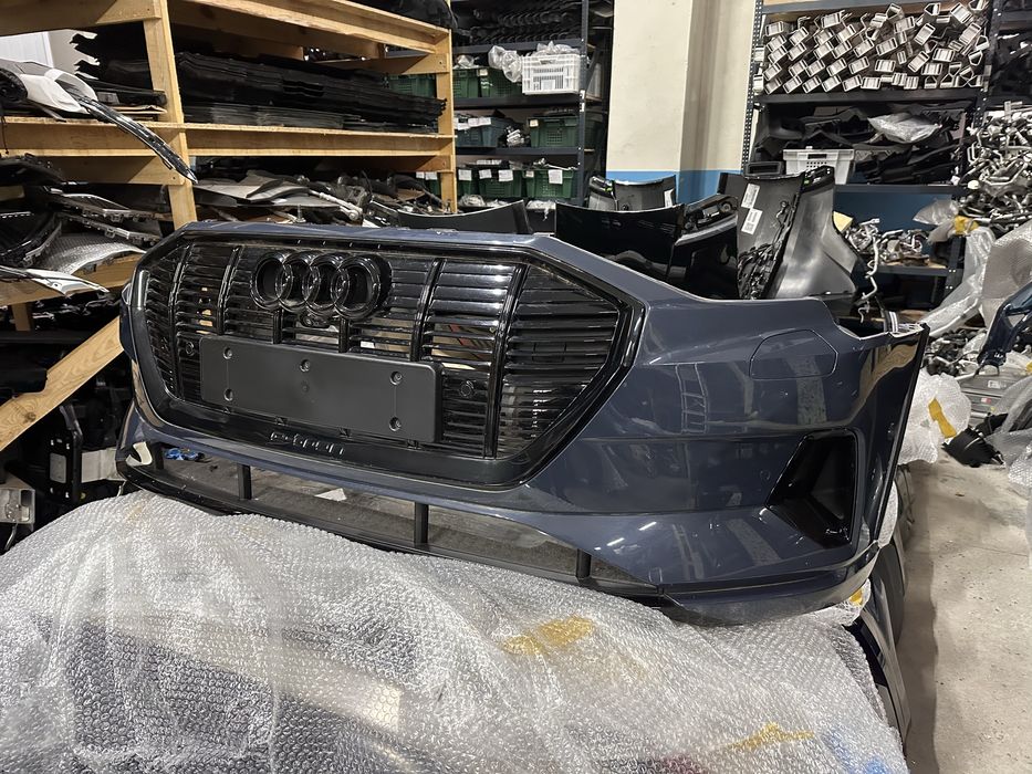 Бампер Ауди Ку8 Етрон Передний Audi q8 E Tron Ауді Єтрон бампер